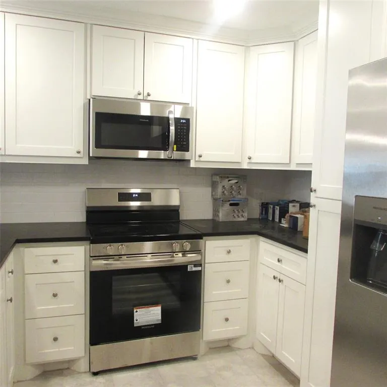 13301 Daystrom Court