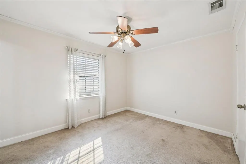 8631 Charing Cross Lane