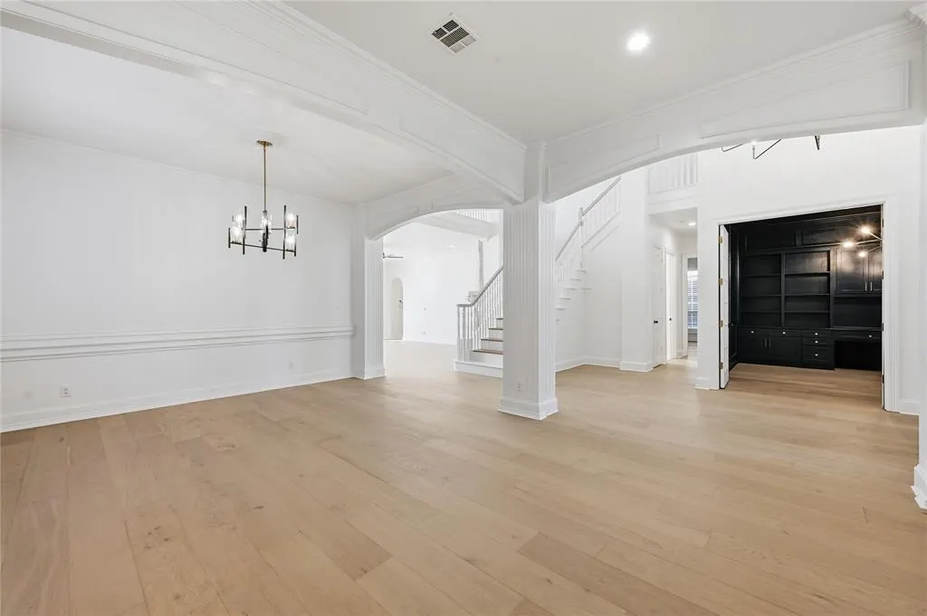 5312 Tennington Park