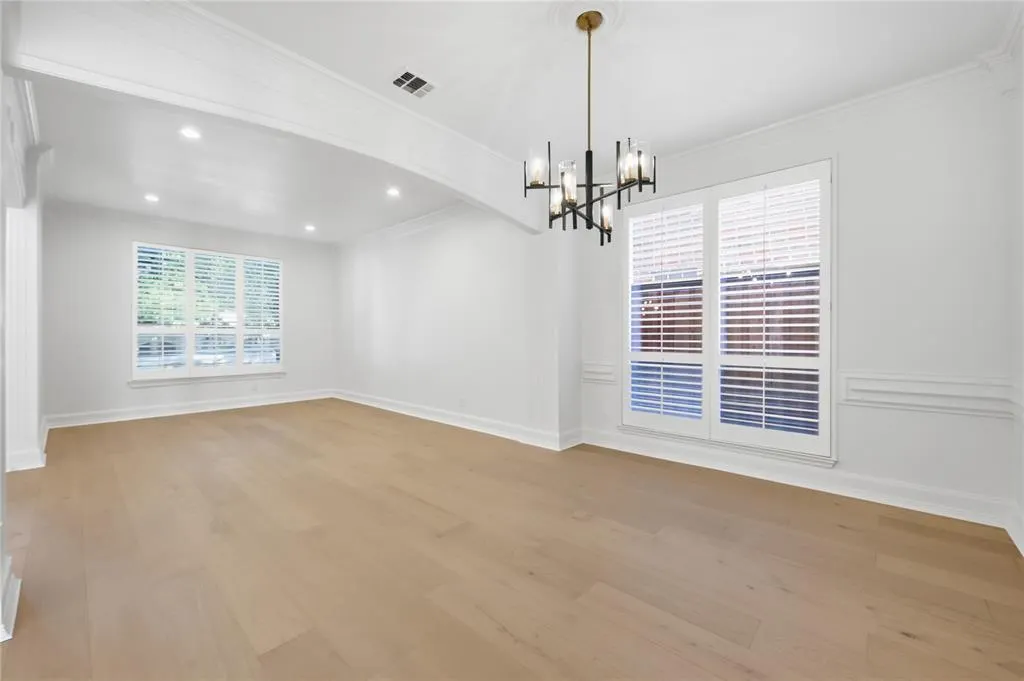 5312 Tennington Park