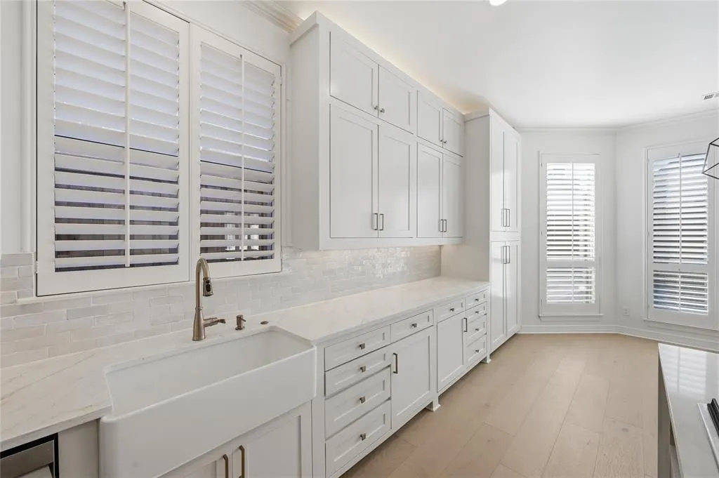 5312 Tennington Park