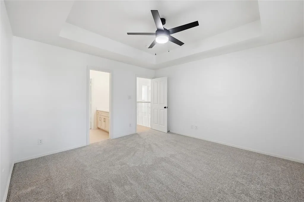 5312 Tennington Park