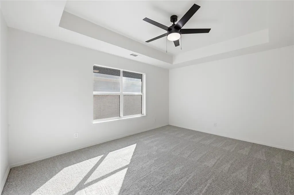 5312 Tennington Park