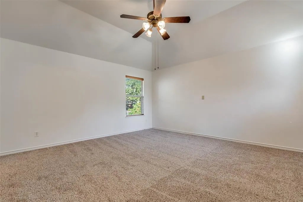 8112 Riverwalk Trail