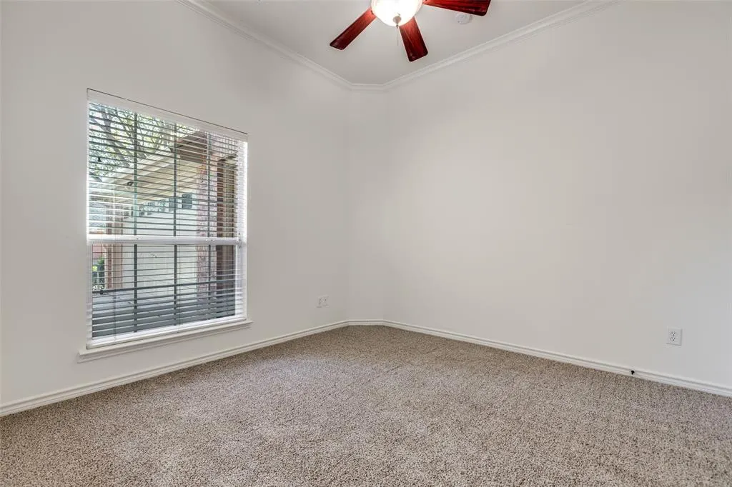 8112 Riverwalk Trail