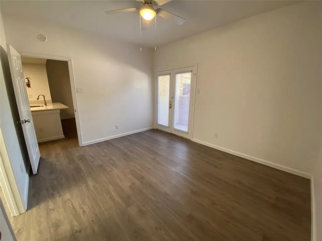 6760 Eastridge Drive, #101