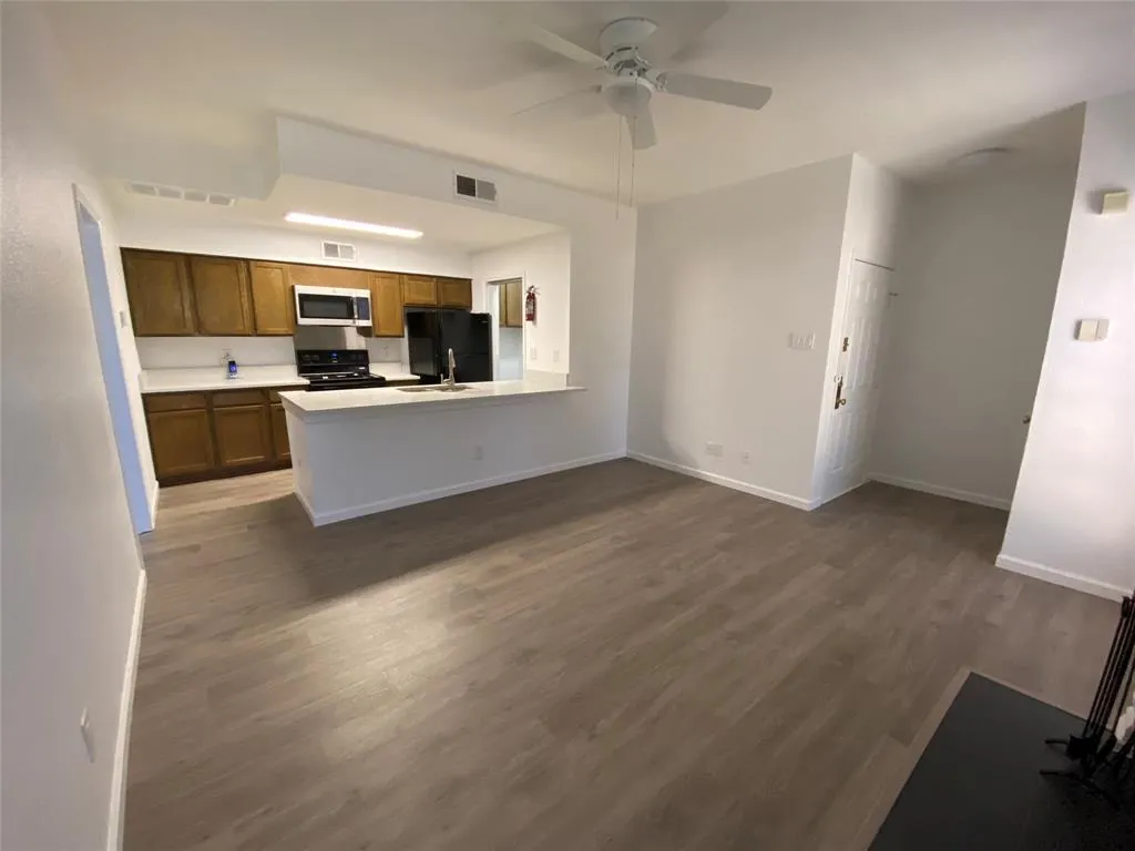 6760 Eastridge Drive, #101