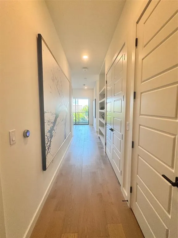 2620 Maple Avenue, #617