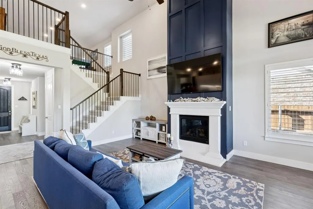 3521 Cimarron River Drive