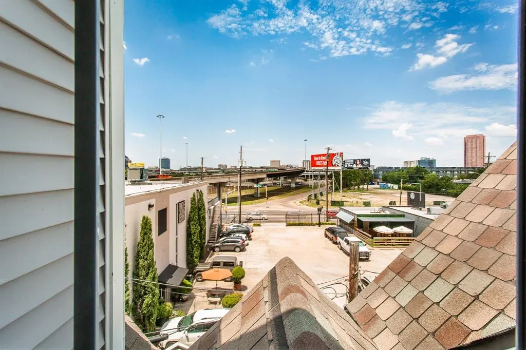 1010 Allen Street, #229