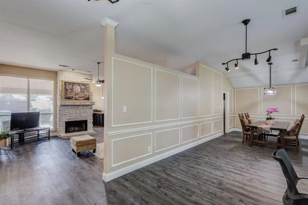 2600 Northcrest Drive