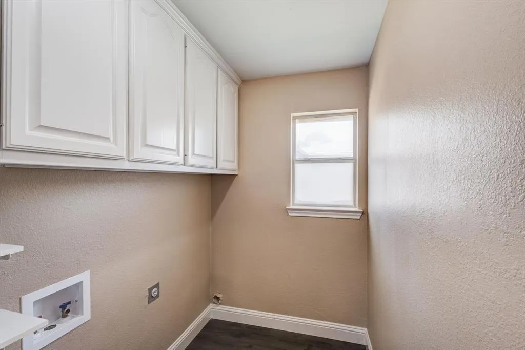 2600 Northcrest Drive