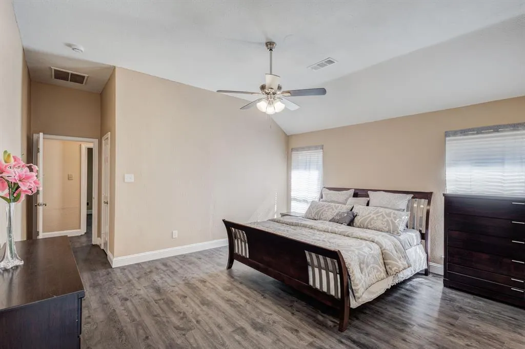 2600 Northcrest Drive