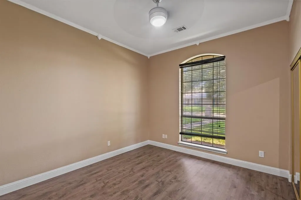 2600 Northcrest Drive