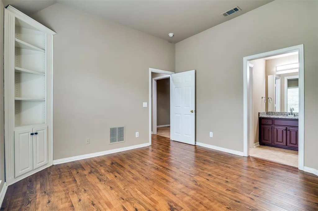 8344 Barber Oak Drive