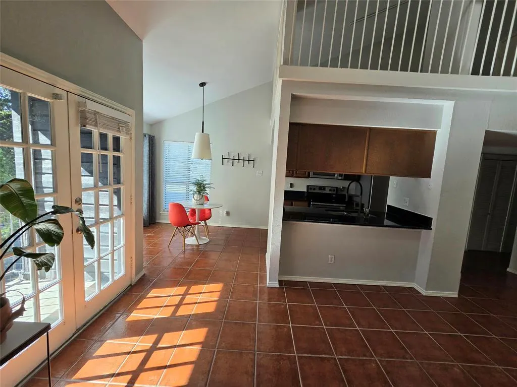 7525 Holly Hill Drive, #32