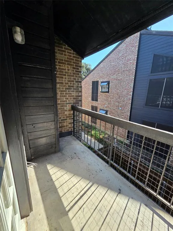 7525 Holly Hill Drive, #32