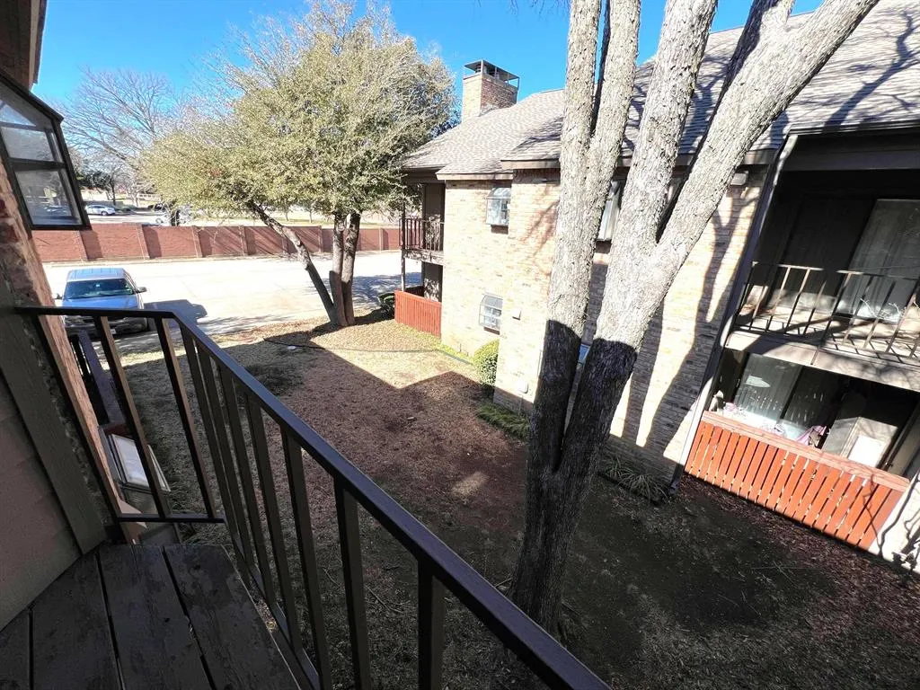 15221 Berry Trail, #704