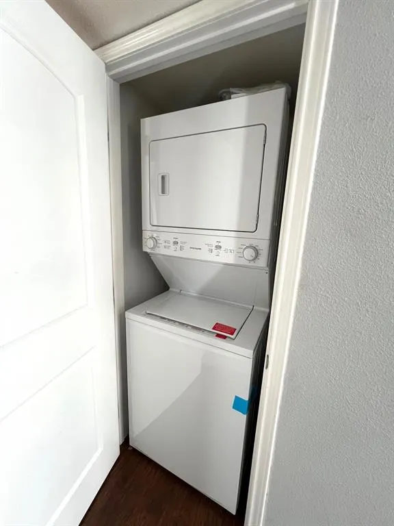 15221 Berry Trail, #704