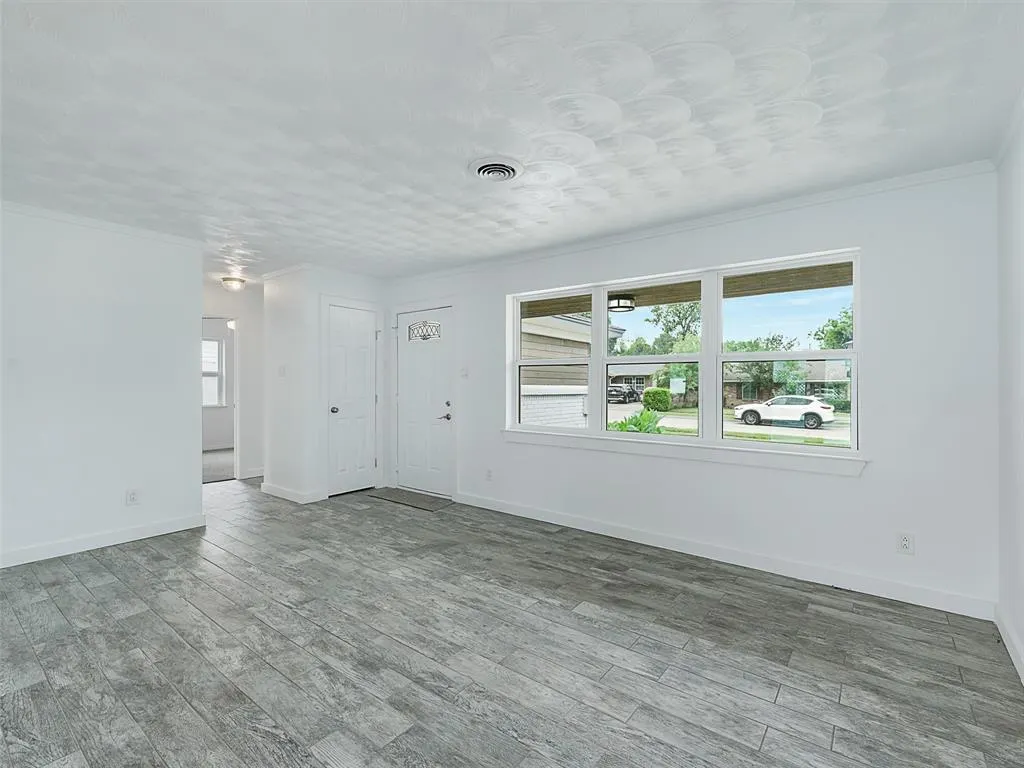 8555 Westfield Drive