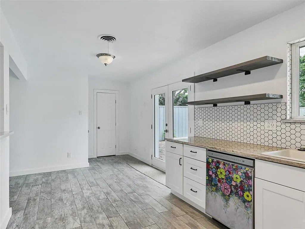 8555 Westfield Drive