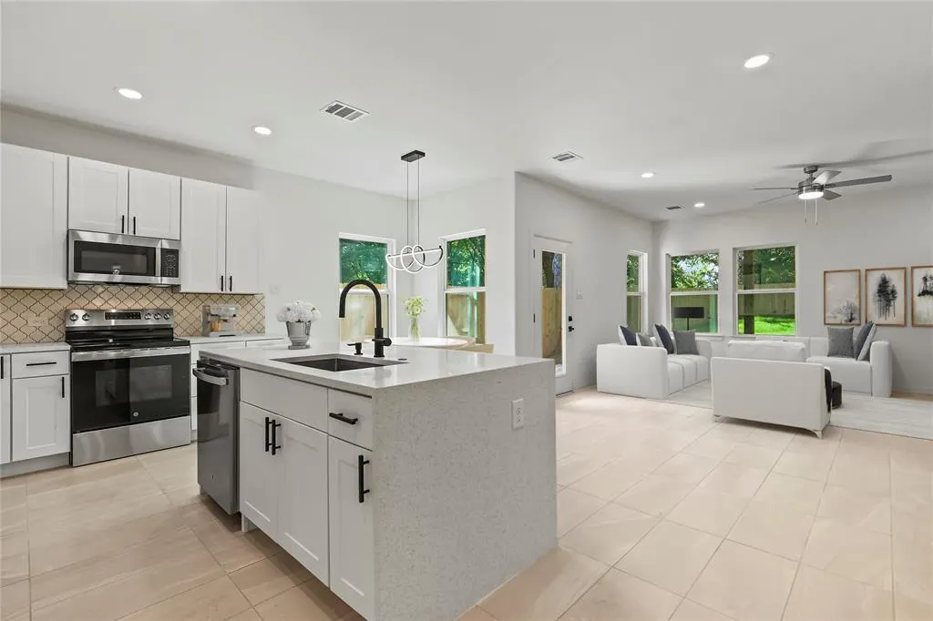 2227 Stoneman Street