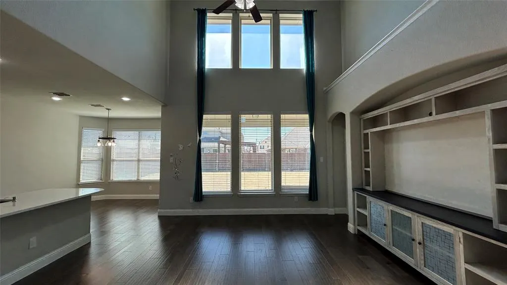 411 Fox Crossing Lane