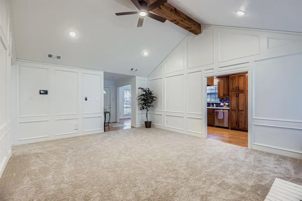 7661 Kings Ridge Road