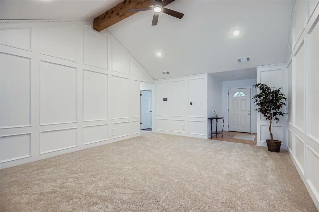 7661 Kings Ridge Road