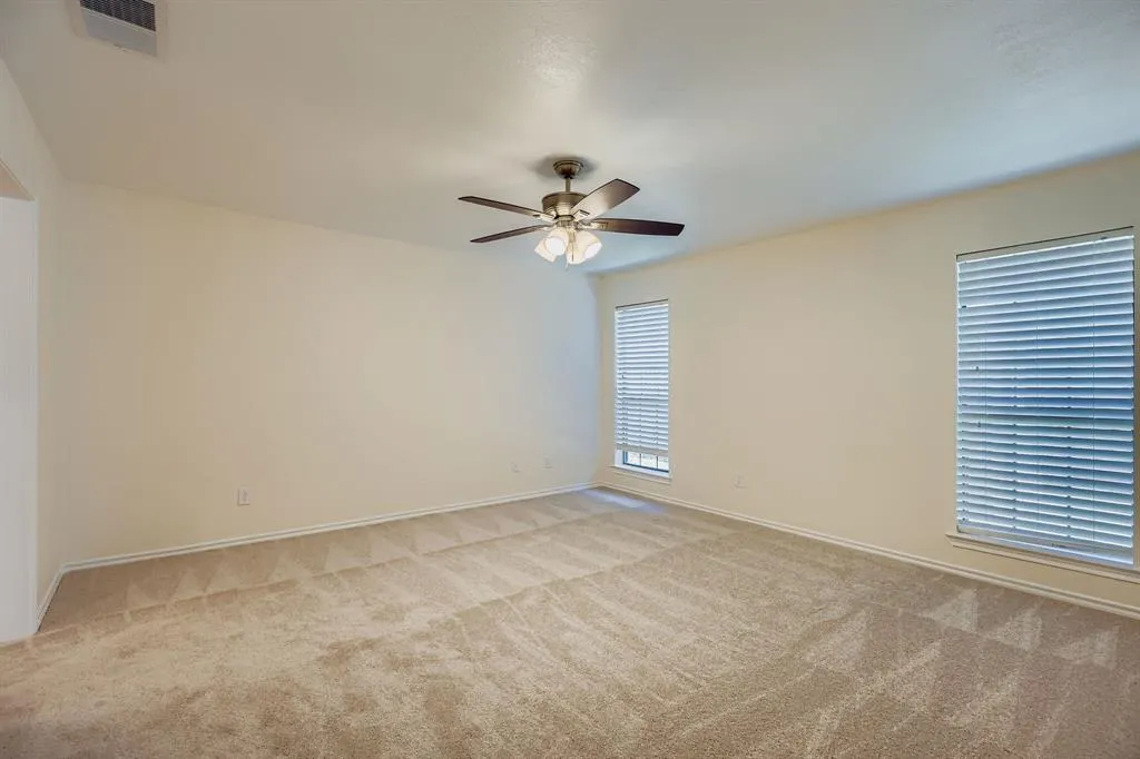 7661 Kings Ridge Road