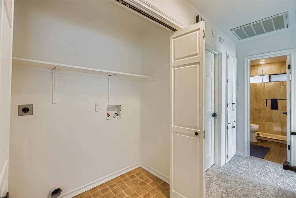 7661 Kings Ridge Road