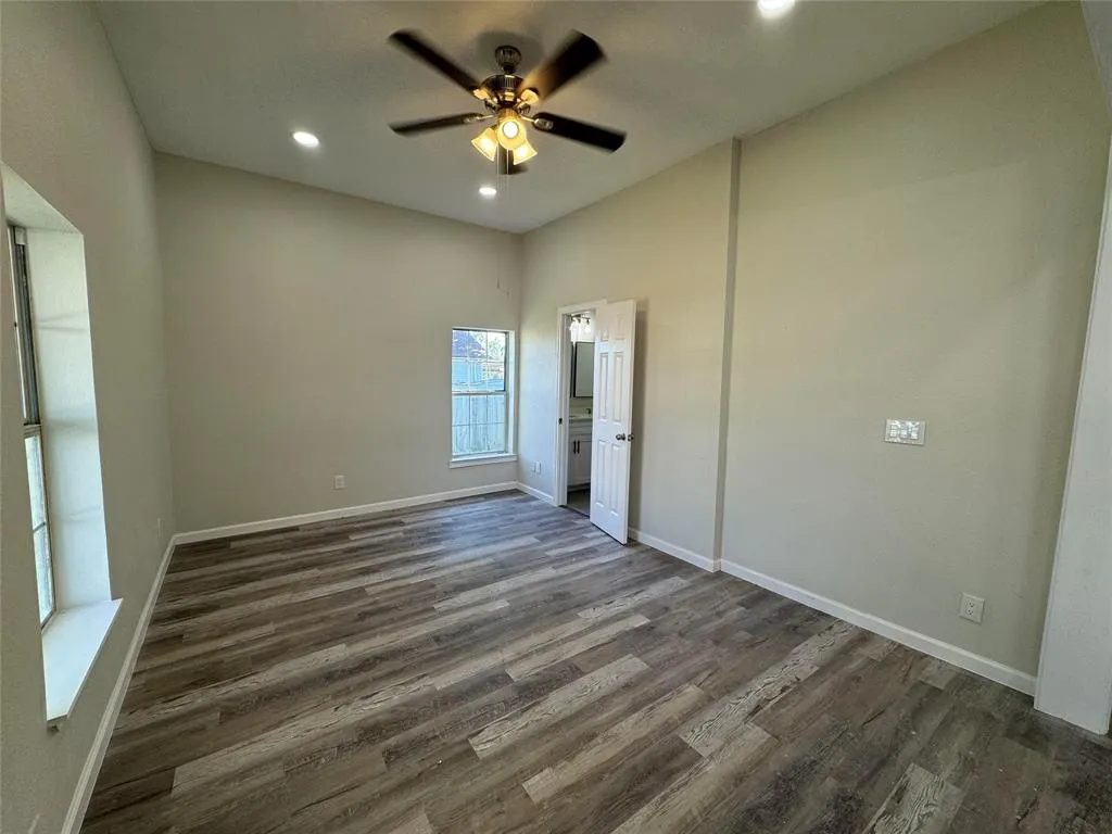 309 S Louisiana Street