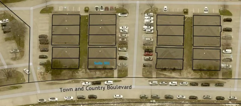 5850 Town and Country Blvd