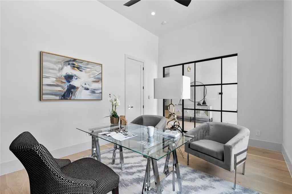 11232 Hillcrest Road