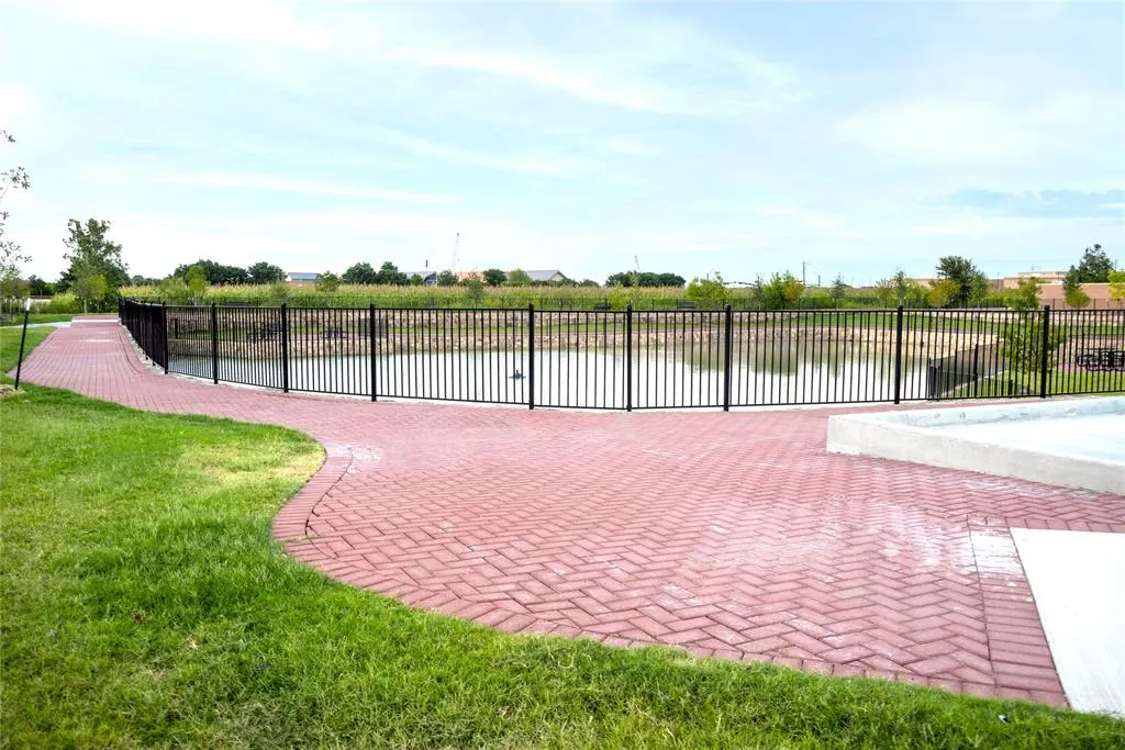 4300 Punjab Way, #330