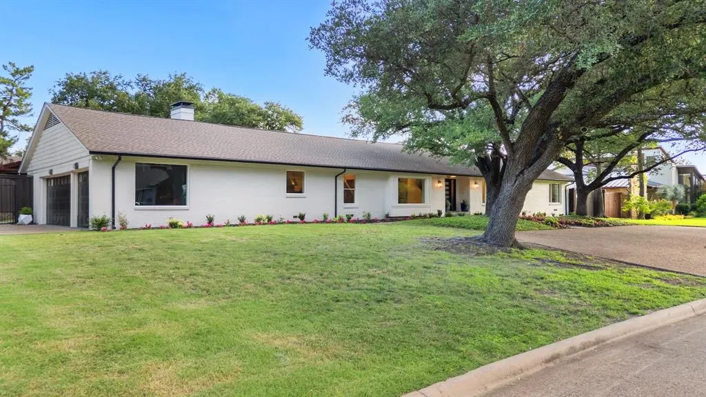 4336 Irvin Simmons Drive