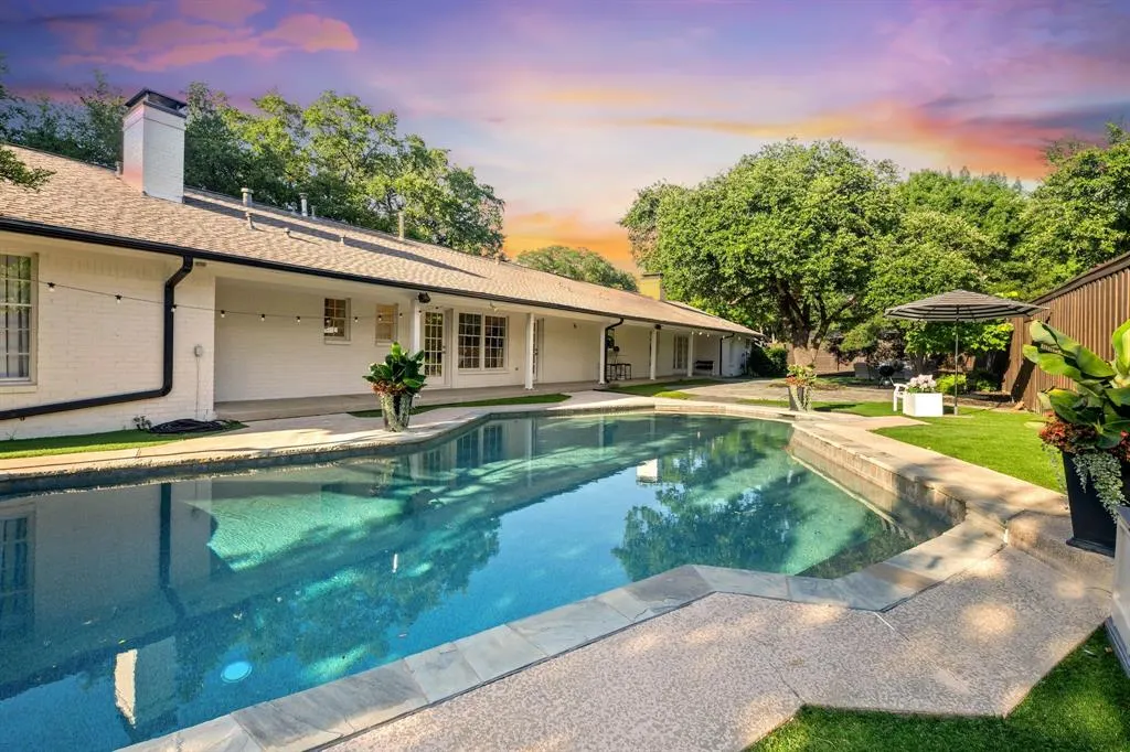 4336 Irvin Simmons Drive