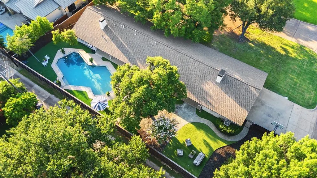 4336 Irvin Simmons Drive