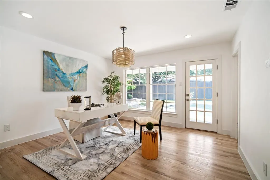 4336 Irvin Simmons Drive