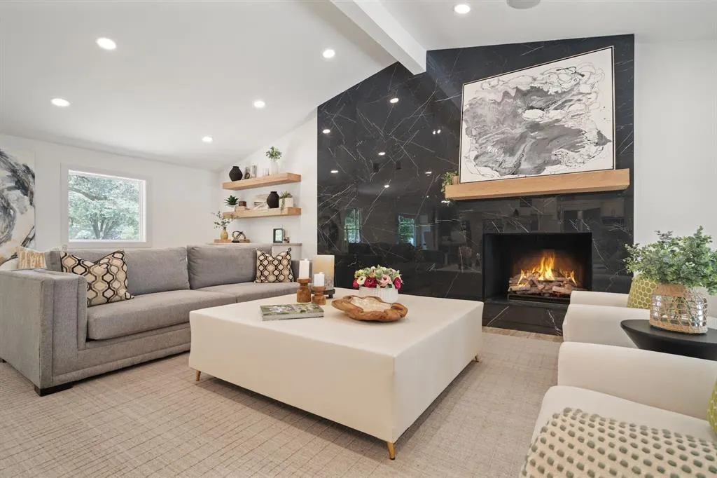 4336 Irvin Simmons Drive