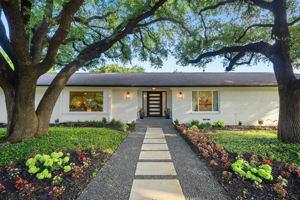 4336 Irvin Simmons Drive