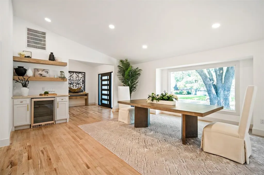 4336 Irvin Simmons Drive