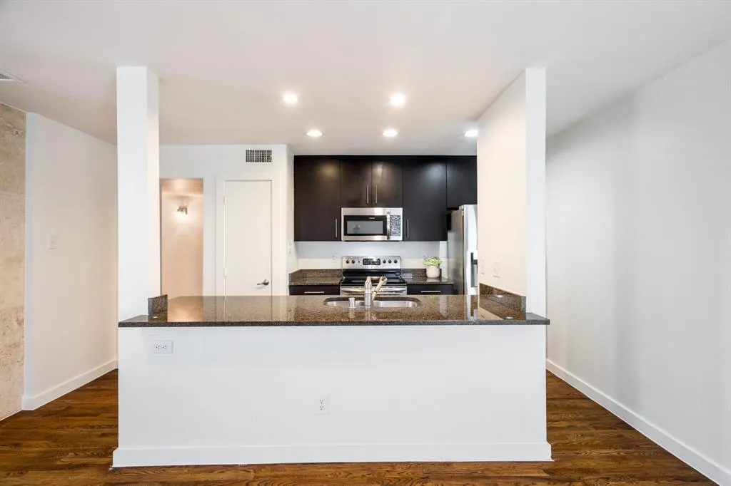 5806 Birchbrook Drive #103