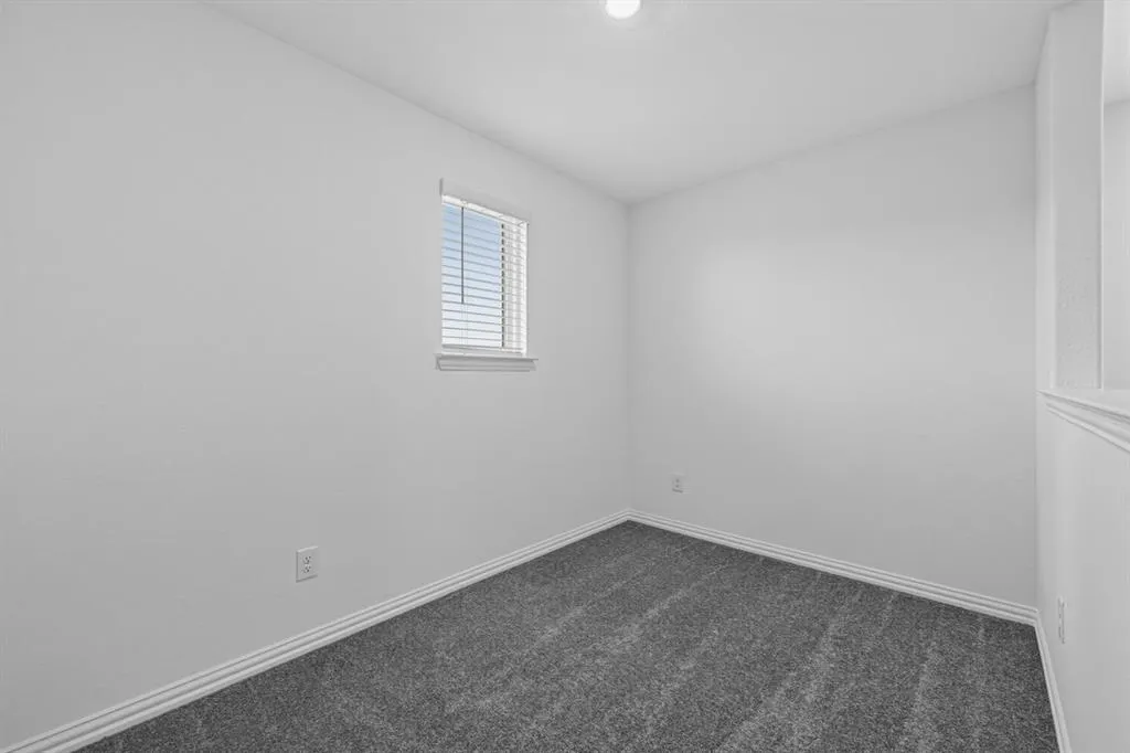 2641 Glacier Road