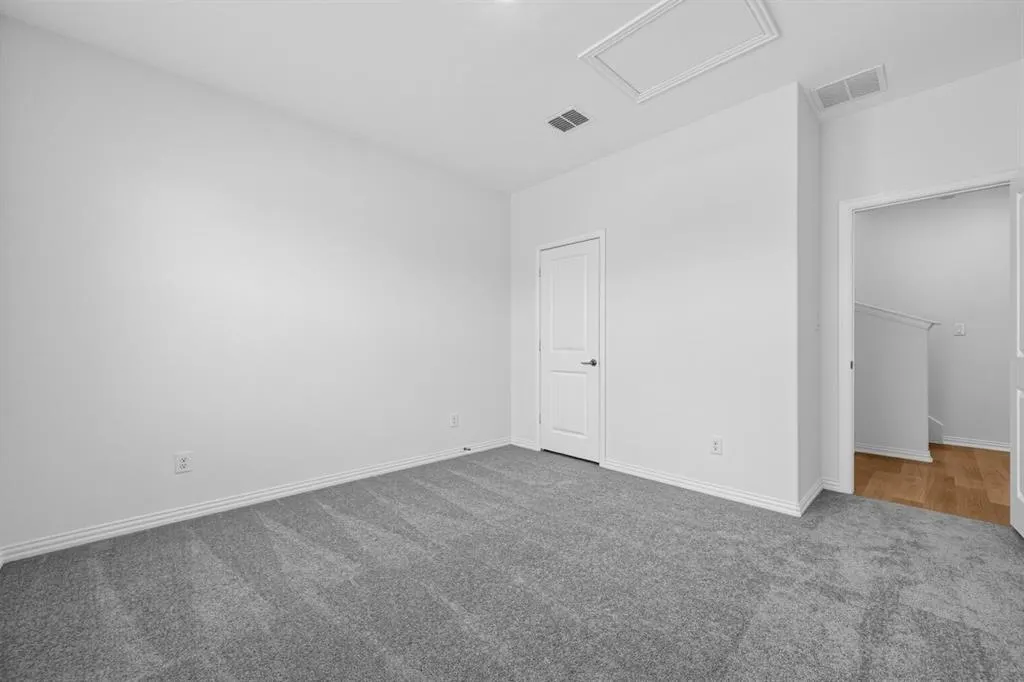 2641 Glacier Road