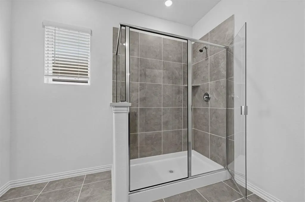 2641 Glacier Road