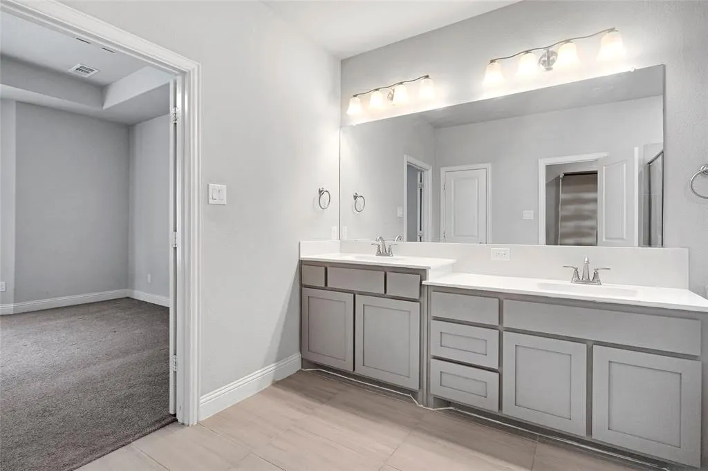 4002 Magnolia Ridge Drive