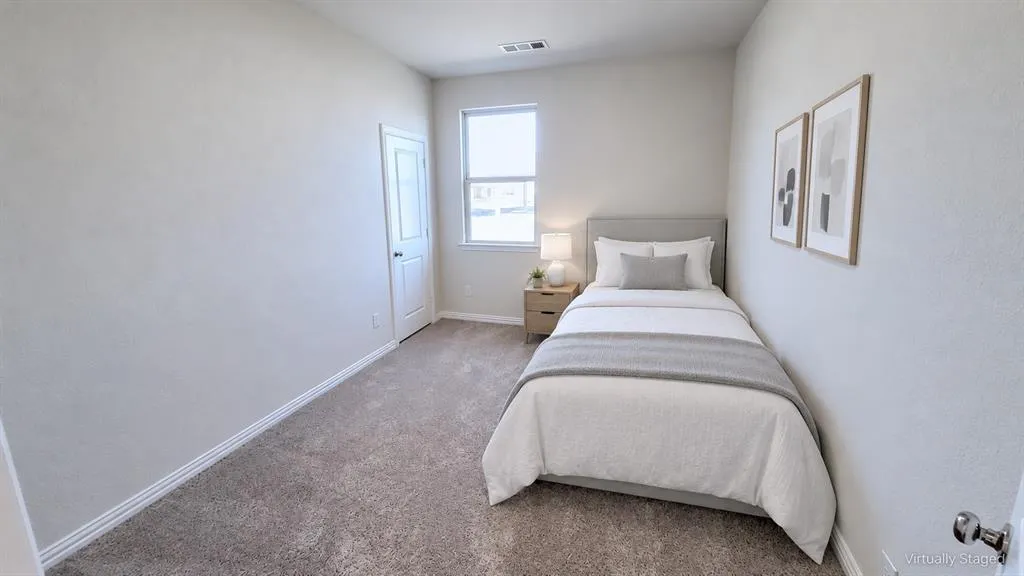 2201 River Trail