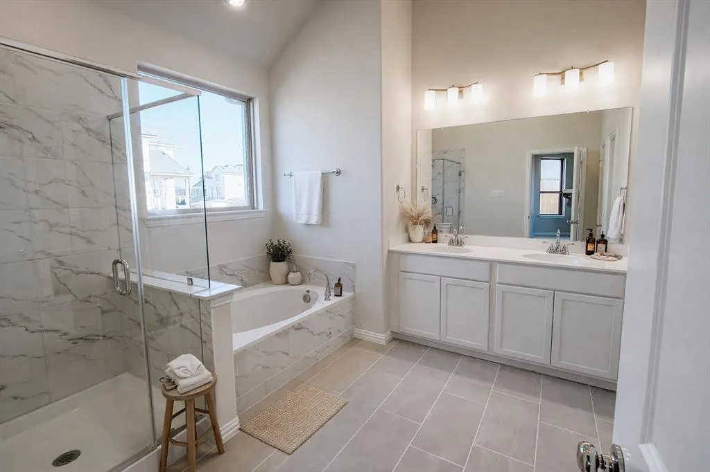 2201 River Trail