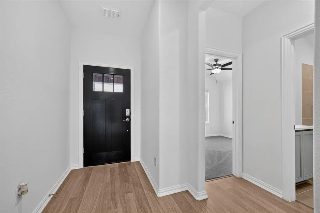2633 Glacier Road